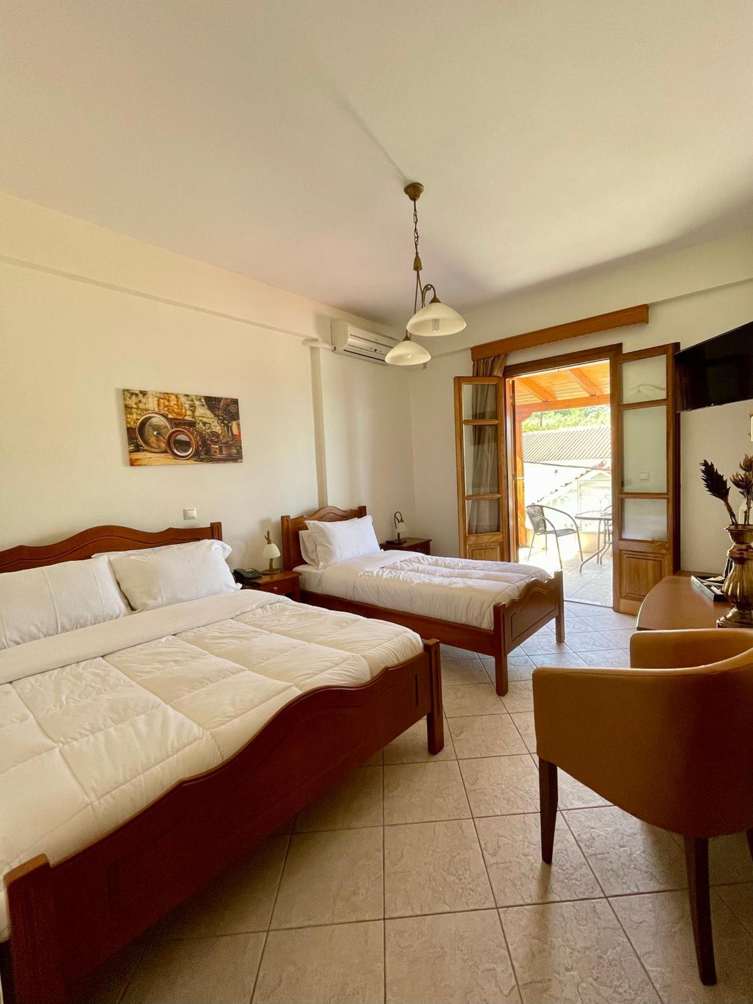 Sofotel Koróni Εξωτερικό φωτογραφία